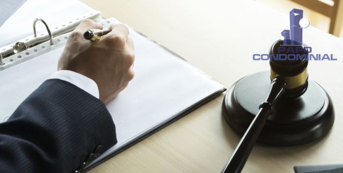 Comprei um imóvel, mas a construtora não me deixa visitar o condomínio. Ela está certa?